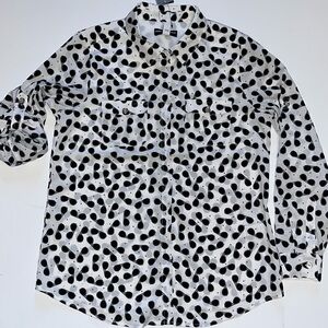 Karl Lagerfeld sunglasses roll tab sleeves white black button womens M shirt